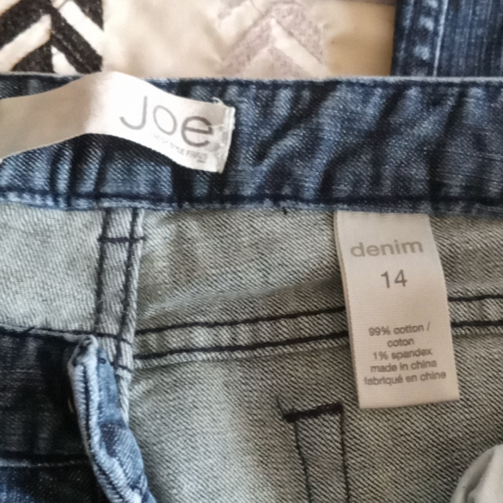 Joe Fresh Jeans - Picture 2 of 2